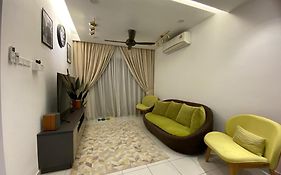 Fa & D Homestay Bangi Avenue